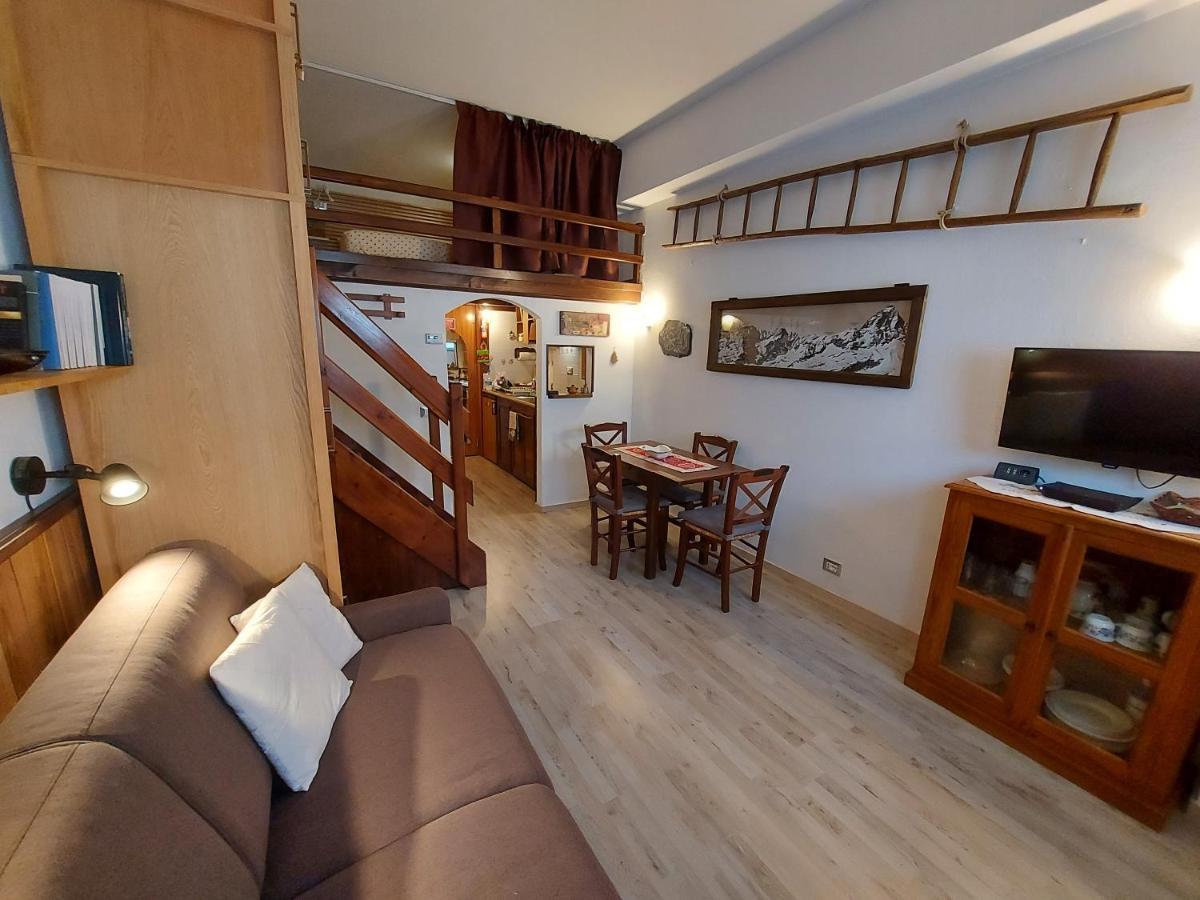 Ferienwohnung Le Petit Refuge Cervinia Breuil-Cervinia Exterior foto